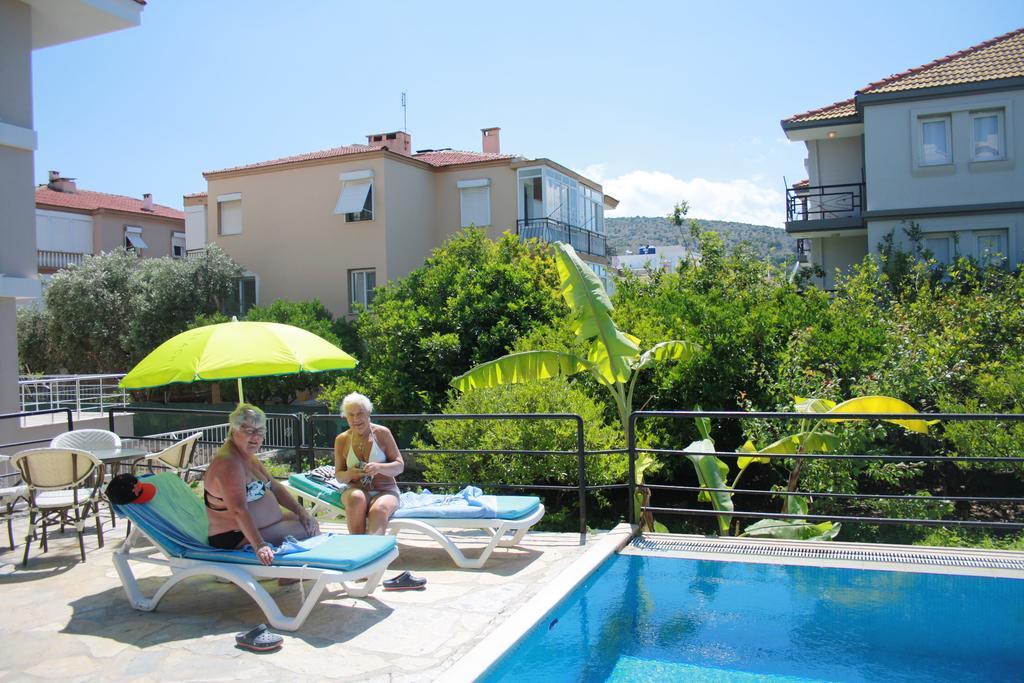 帕尔拉公寓式酒店 Çeşme 外观 照片